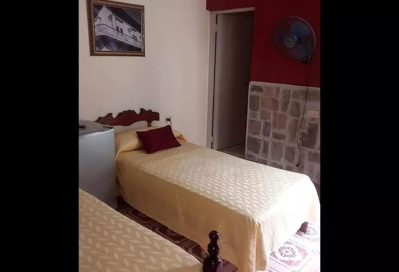 Hostal Paradisus