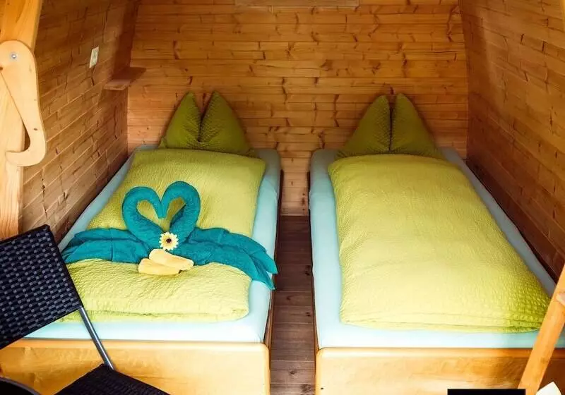 ホテル Forellensee Gstaad Zweisimmen