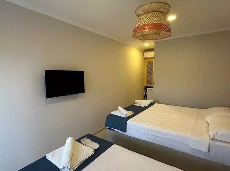 Kiyi Suites Otel Palamutbuku