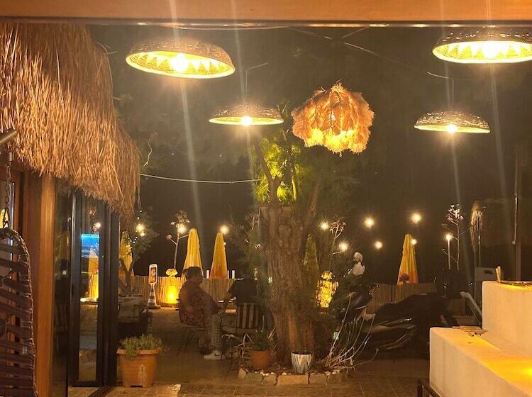 Kiyi Suites Otel Palamutbuku