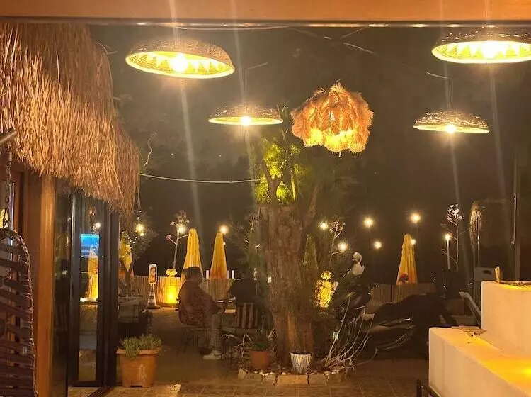 Kiyi Suites Otel Palamutbuku