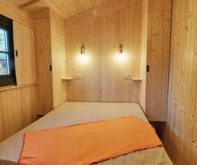 Hotelli Le Jardin Saint Germain Lodges & Events