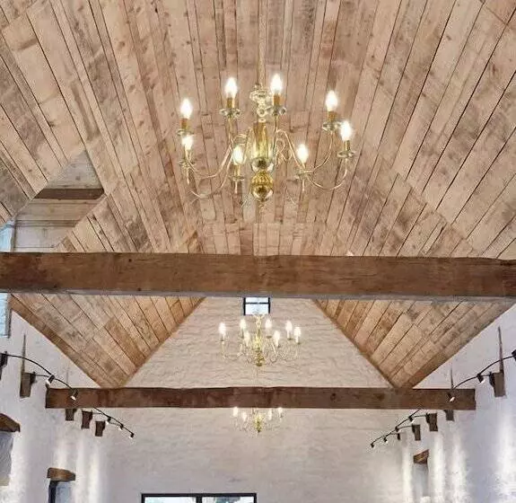 Hotelli Le Jardin Saint Germain Lodges & Events