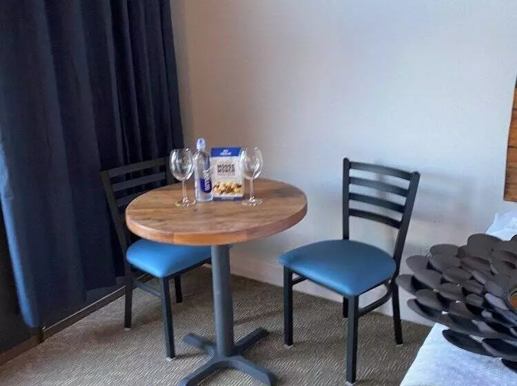 Hotelli Pebble Bay Club