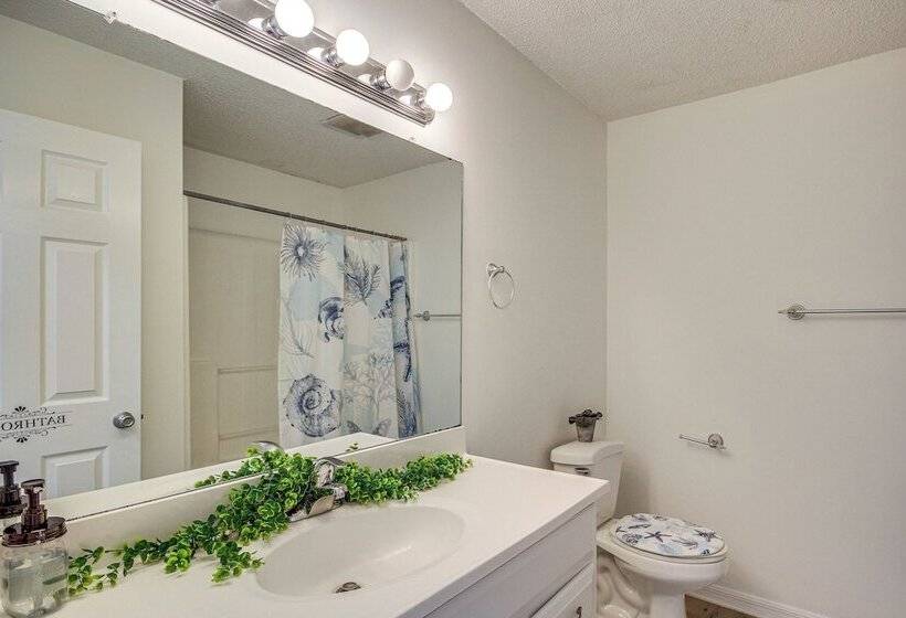 Lovely Gulfport Home: Walk To Beach,1 Mi To Marina