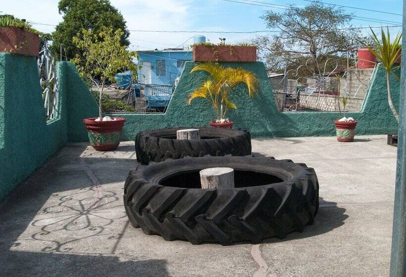 پانسیون Apart Hotel Amigos De Cubanito