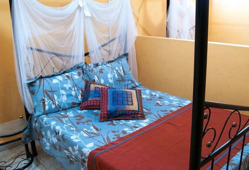 پانسیون Apart Hotel Amigos De Cubanito