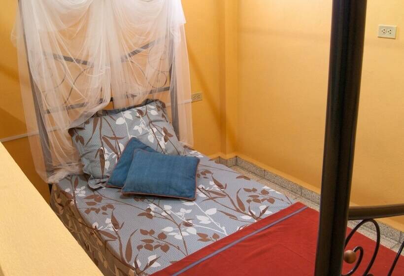 پانسیون Apart Hotel Amigos De Cubanito