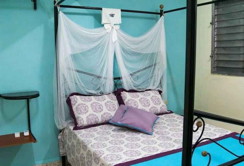 پانسیون Apart Hotel Amigos De Cubanito