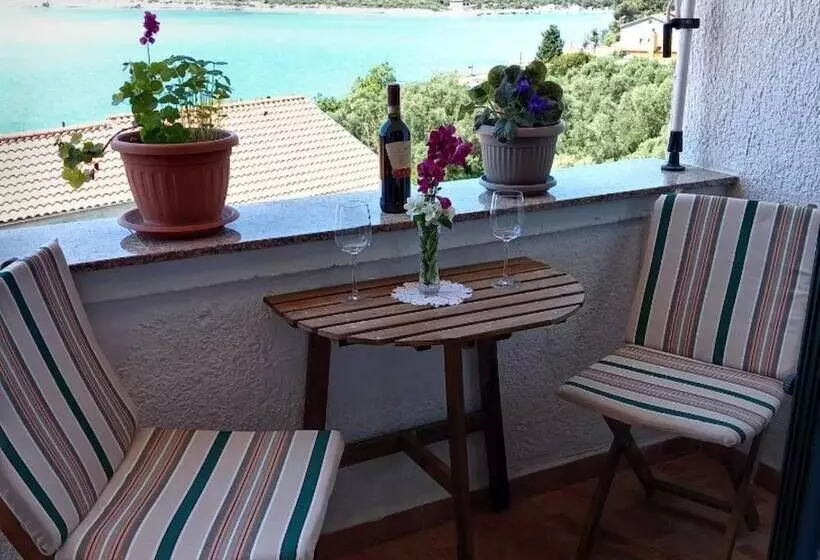 Majatalo Apartments Julia