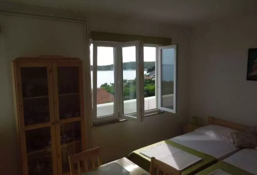 Majatalo Apartments Julia