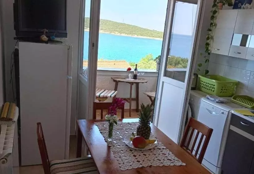 Majatalo Apartments Julia