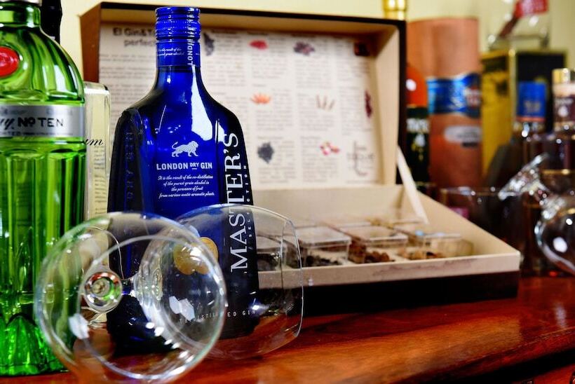 پانسیون Casa Causilla