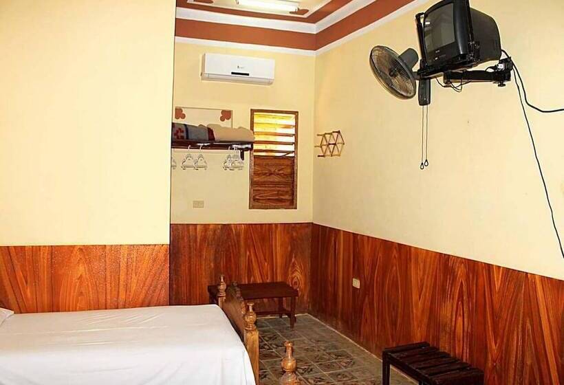 پانسیون Hostal Papa Nao Trinidad