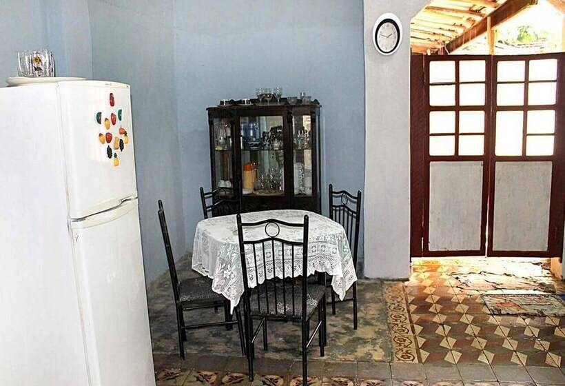 پانسیون Hostal Papa Nao Trinidad