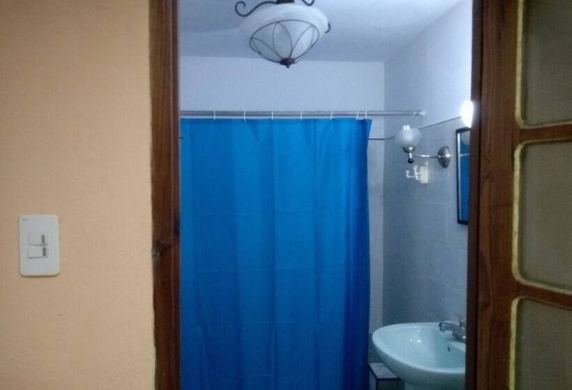 پانسیون Hostal San Lazaro 458