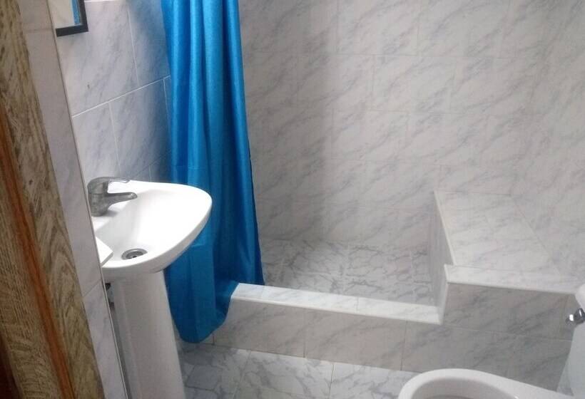 پانسیون Hostal San Lazaro 458