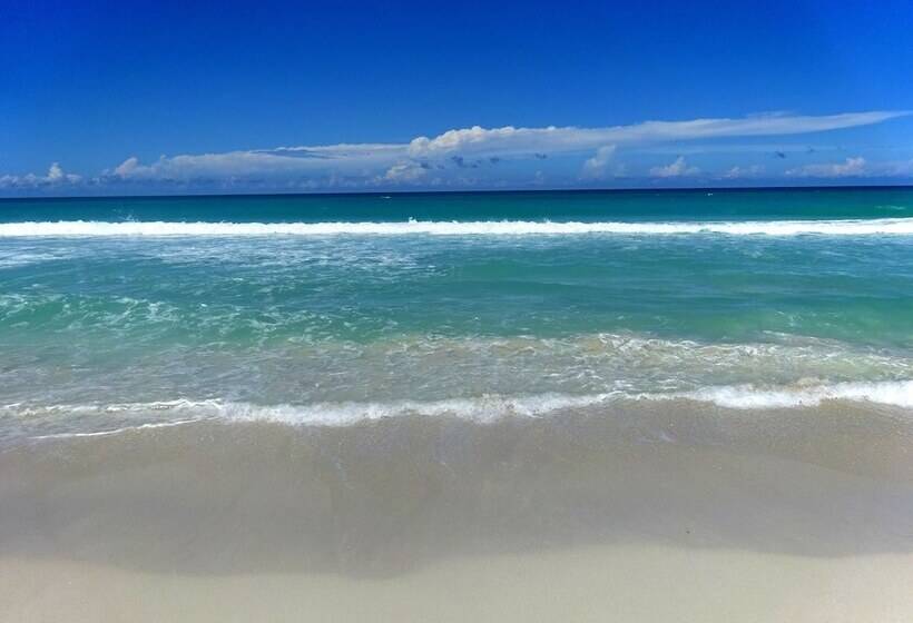 پانسیون Iriss House