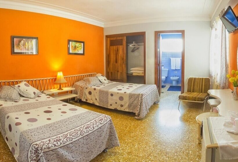 پانسیون Sea & Vintage Penthouse