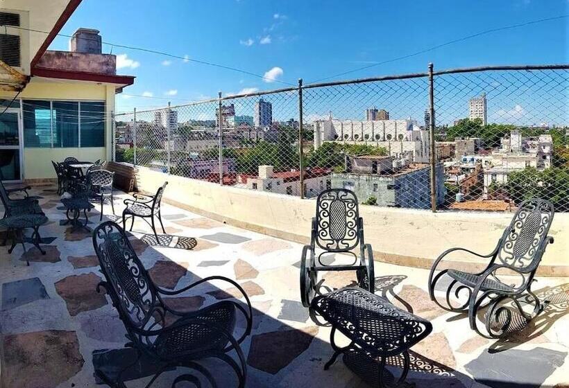 پانسیون Sea & Vintage Penthouse