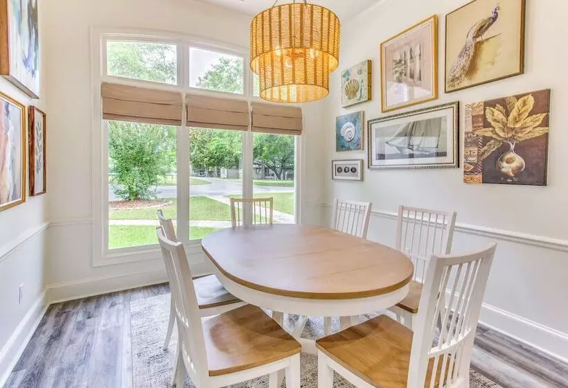 Walk To Marina: Pet Friendly Little River Home!