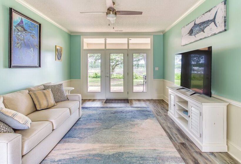 Walk To Marina: Pet Friendly Little River Home!