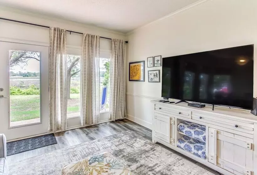 Walk To Marina: Pet Friendly Little River Home!