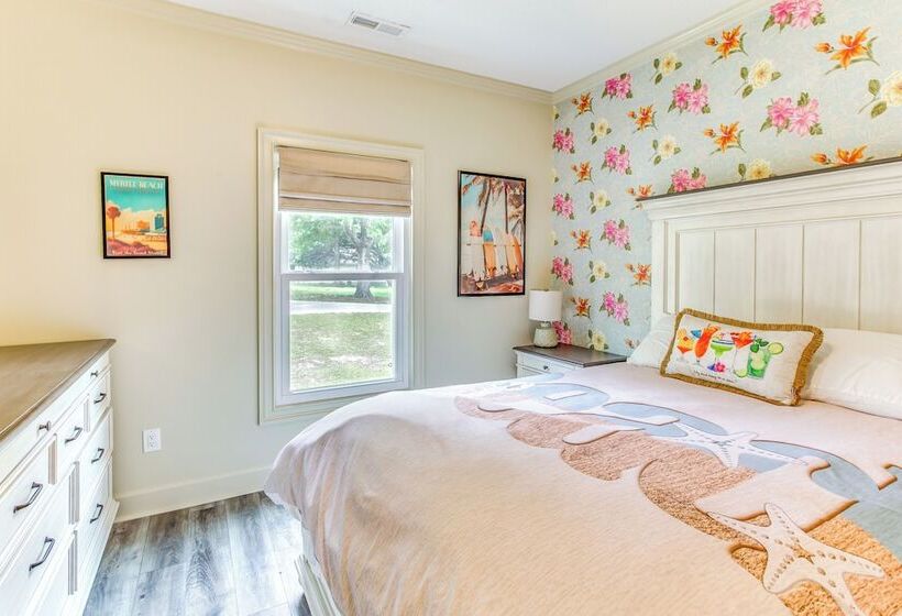 Walk To Marina: Pet Friendly Little River Home!