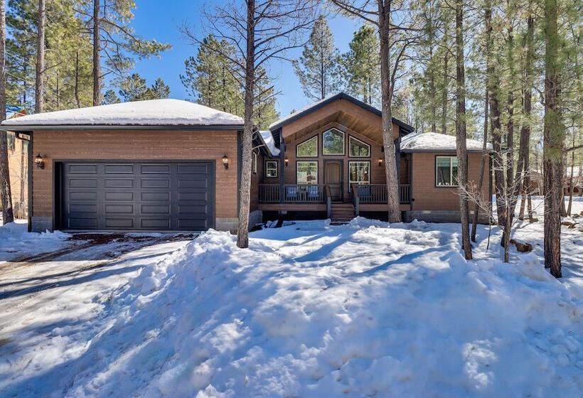 Pinetop Lakes Country Club Cabin: Golf & Hike!