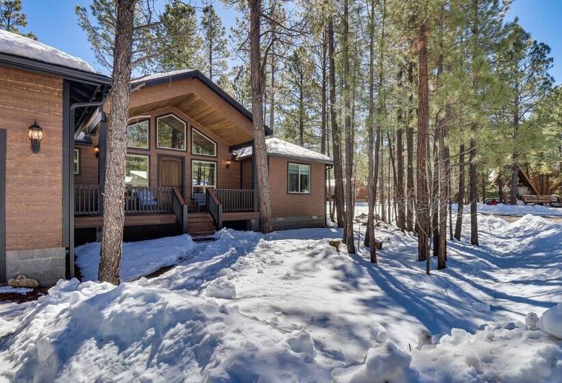 Pinetop Lakes Country Club Cabin: Golf & Hike!