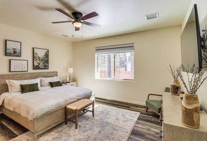 Pinetop Lakes Country Club Cabin: Golf & Hike!