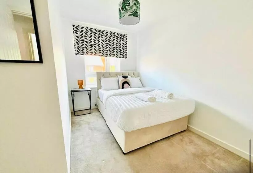 レジデンス Honeybee Haven Retreat 3 Bed House