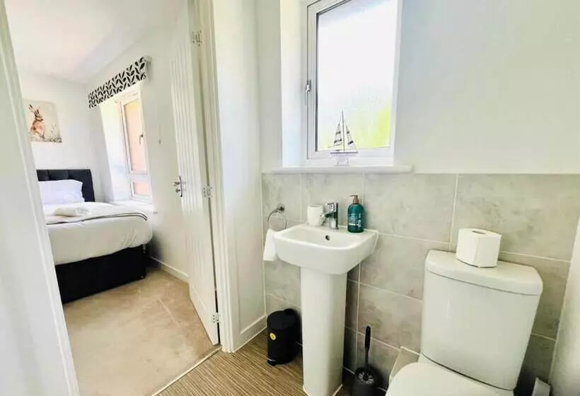 レジデンス Honeybee Haven Retreat 3 Bed House