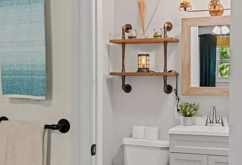 Tomhickon By Avantstay Walk To Lake Firepit + Deck