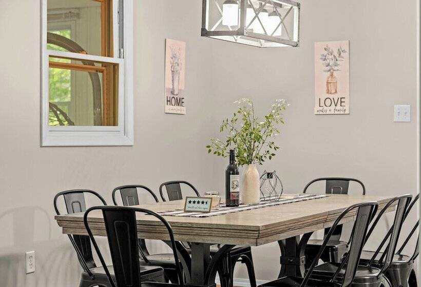 Tomhickon By Avantstay Walk To Lake Firepit + Deck