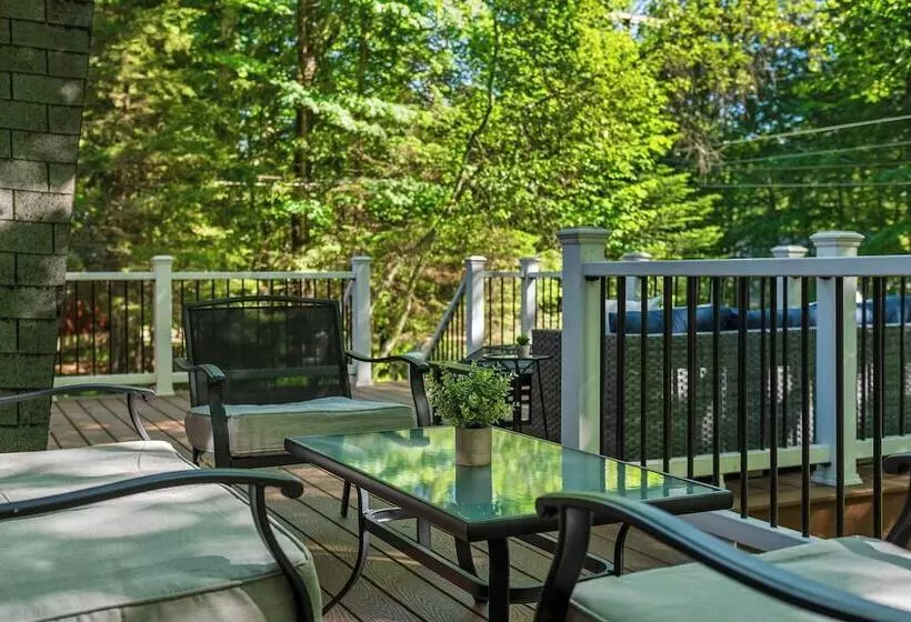 Tomhickon By Avantstay Walk To Lake Firepit + Deck