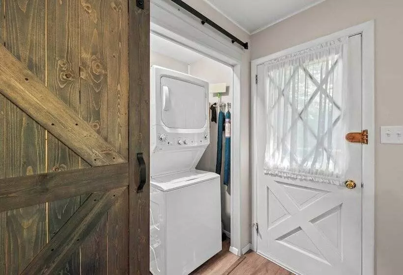 Tomhickon By Avantstay Walk To Lake Firepit + Deck