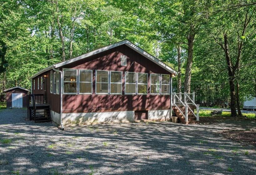 Tomhickon By Avantstay Walk To Lake Firepit + Deck