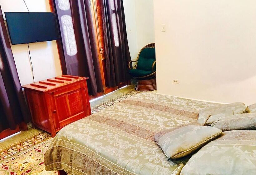 Hostal Marques De Liz