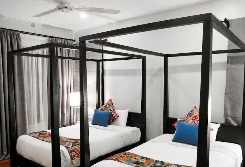 هتل Mara Leisure Camp