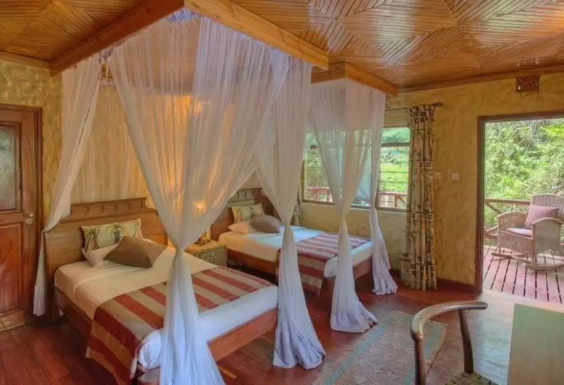 هتل Mara Leisure Camp