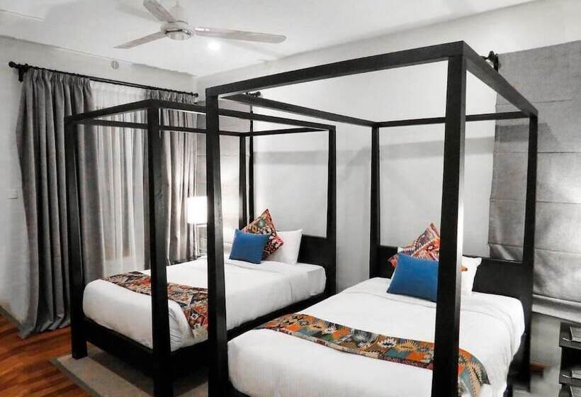 هتل Mara Leisure Camp