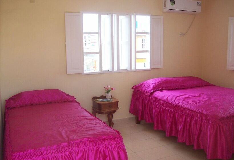 پانسیون Casa Dorkis