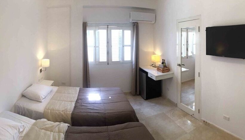 پانسیون Hostal Cotarelo