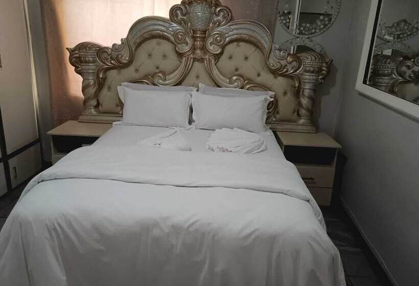 Pension One Love Resort