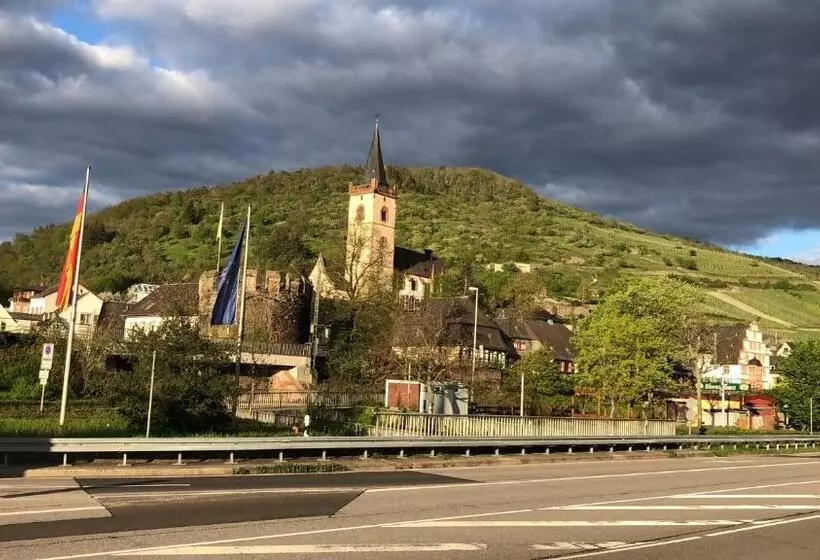 Rheinliebe Bistro Und Pension