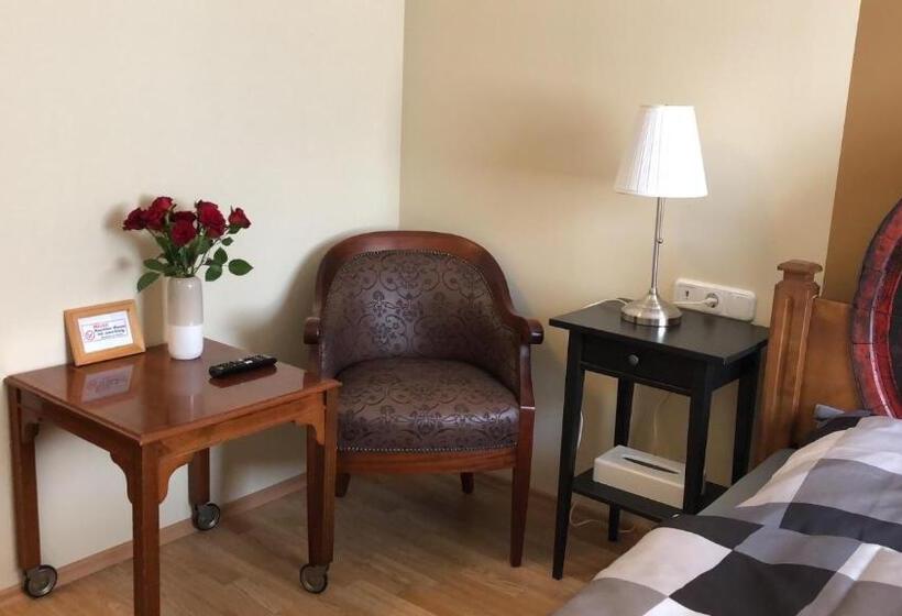 Rheinliebe Bistro Und Pension