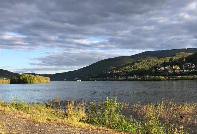 Rheinliebe Bistro Und Pension