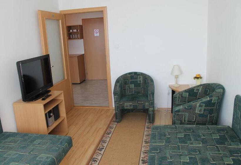 Schronisko šd Jedlíkova 5