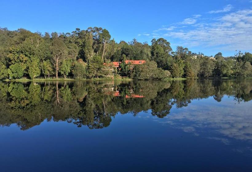 ユースホステル Jc Woodville Manor